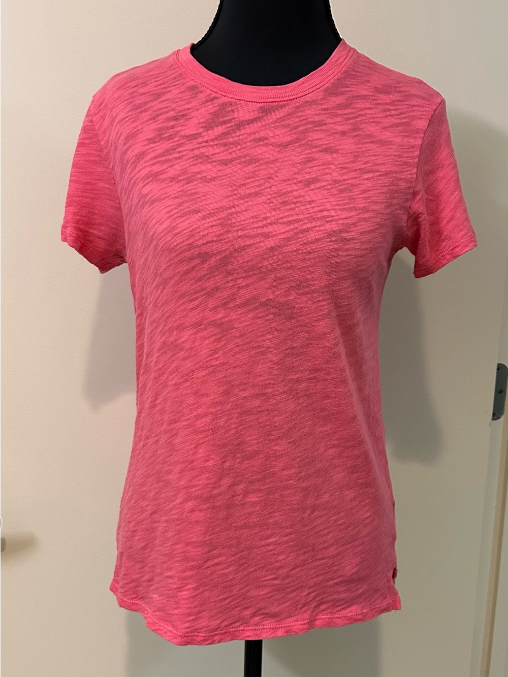 ATM Anthony Thomas Melillo Slub Jersey Schoolboy Crew Tee in Coral. Size S